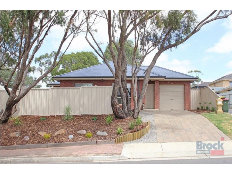 7 Bishops Hill Road, Happy Valley SA 5159