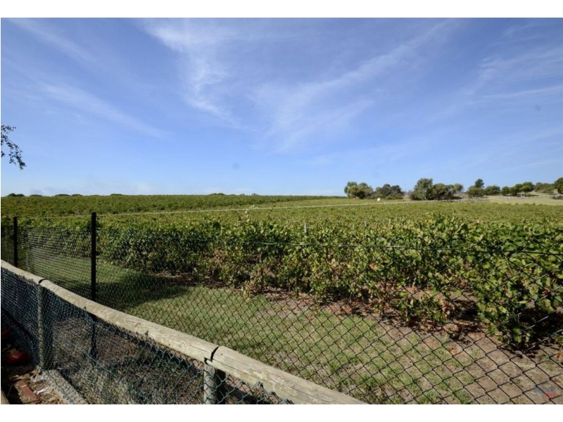 26 Sampson Crescent, Old Reynella SA 5161