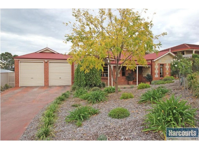 5 Horseshoe Drive, Woodcroft SA 5162