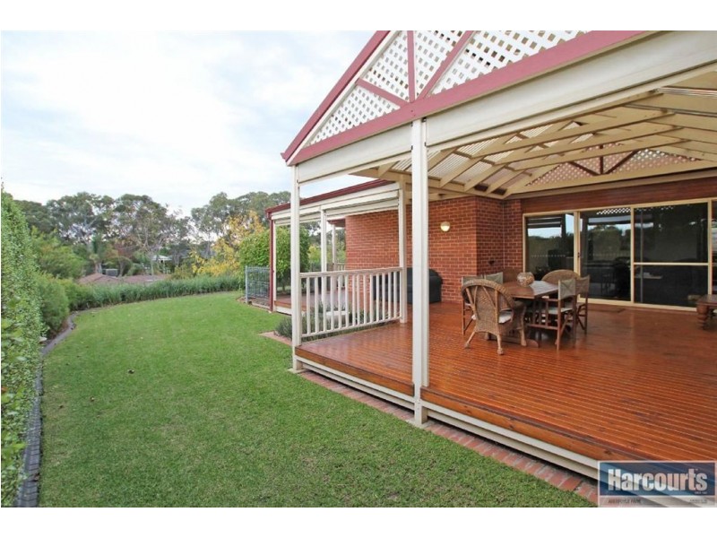 5 Horseshoe Drive, Woodcroft SA 5162