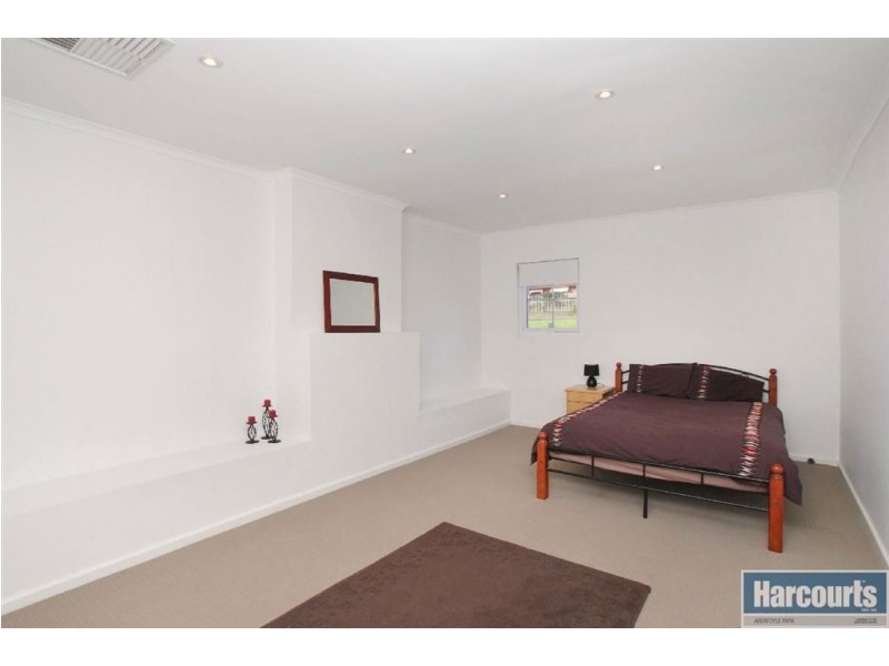 3 Moffatt Court, Flagstaff Hill SA 5159