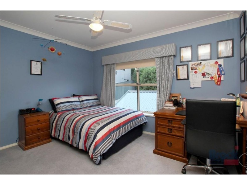 4 The Oaks Parade, Aberfoyle Park SA 5159