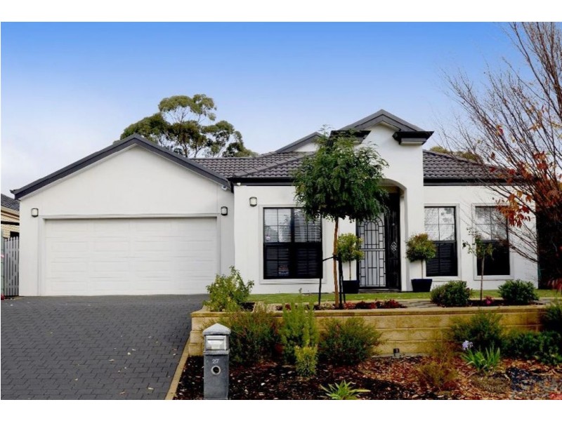 27 Pinnacle Crescent, Flagstaff Hill SA 5159