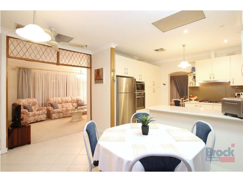 2 Panorama Drive, Panorama SA 5041