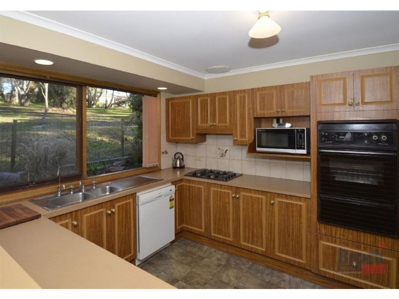 22 Crossing Road, Aberfoyle Park SA 5159