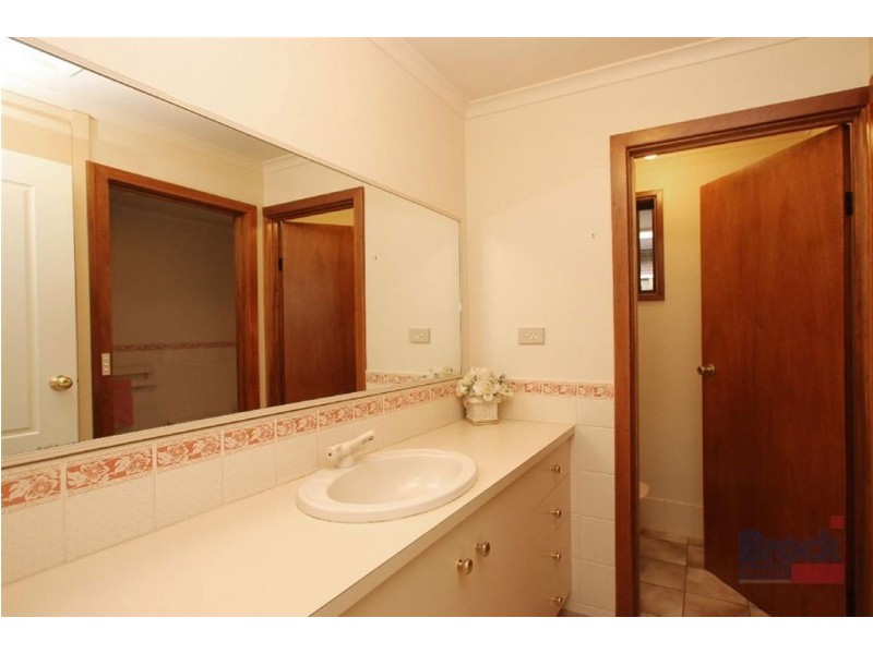 9 Sandler Grove, Aberfoyle Park SA 5159