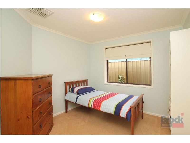 9 Sandler Grove, Aberfoyle Park SA 5159