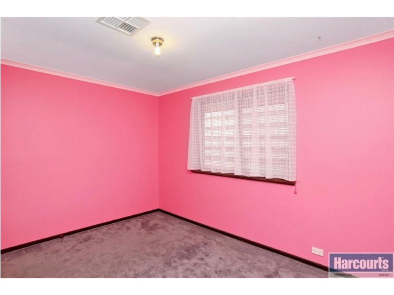 22 Tania Drive, Aberfoyle Park SA 5159