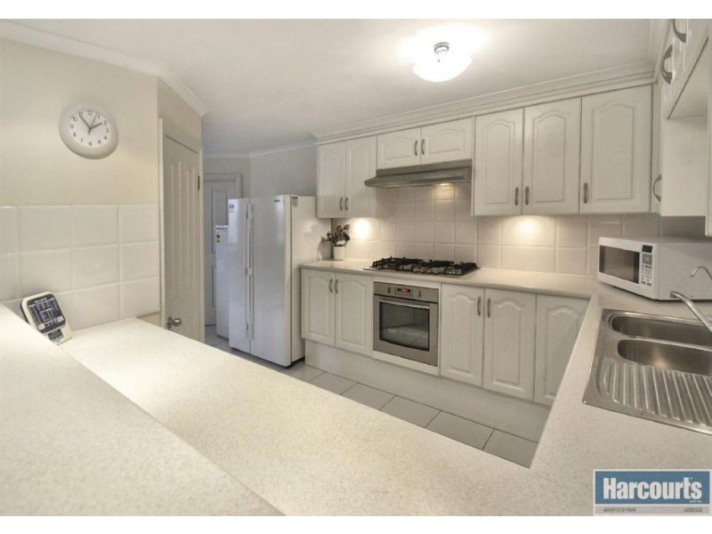 2 Aquamarine Avenue, Aldinga Beach SA 5173