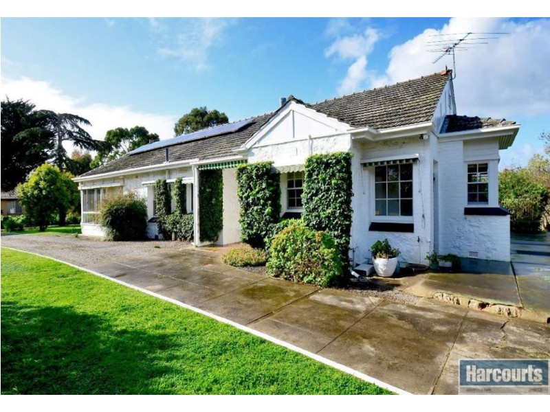 9 Panalatinga Road, Reynella East SA 5161