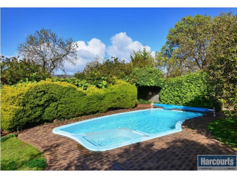 9 Panalatinga Road, Reynella East SA 5161