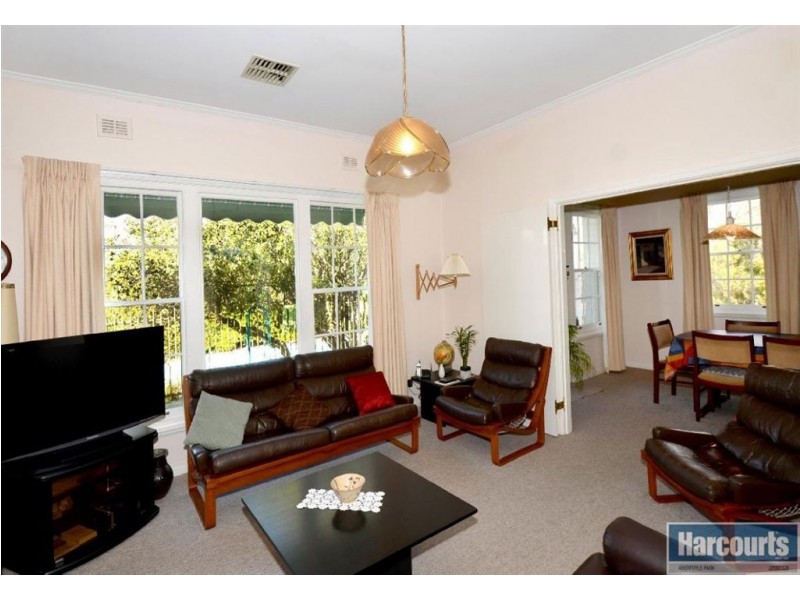 9 Panalatinga Road, Reynella East SA 5161