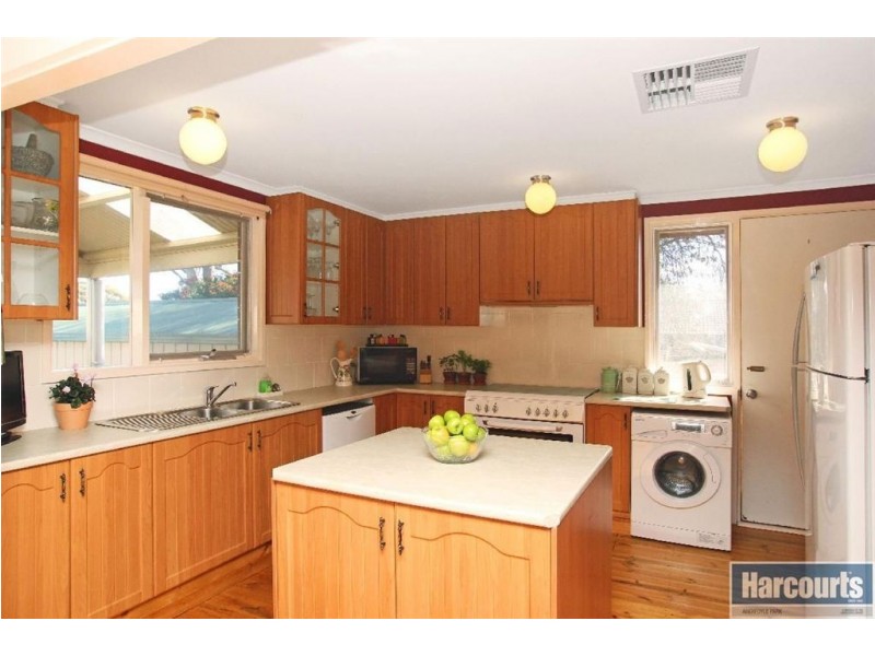 48 Warsaw Crescent, Hackham West SA 5163
