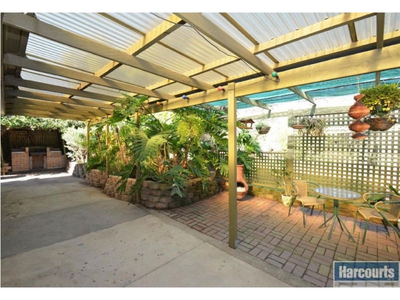 4 Veronica Street, Aberfoyle Park SA 5159