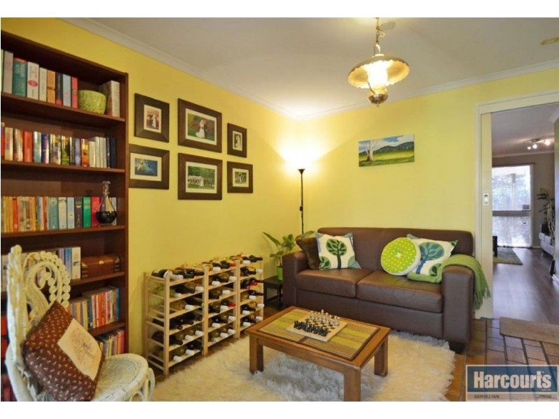 4 Veronica Street, Aberfoyle Park SA 5159