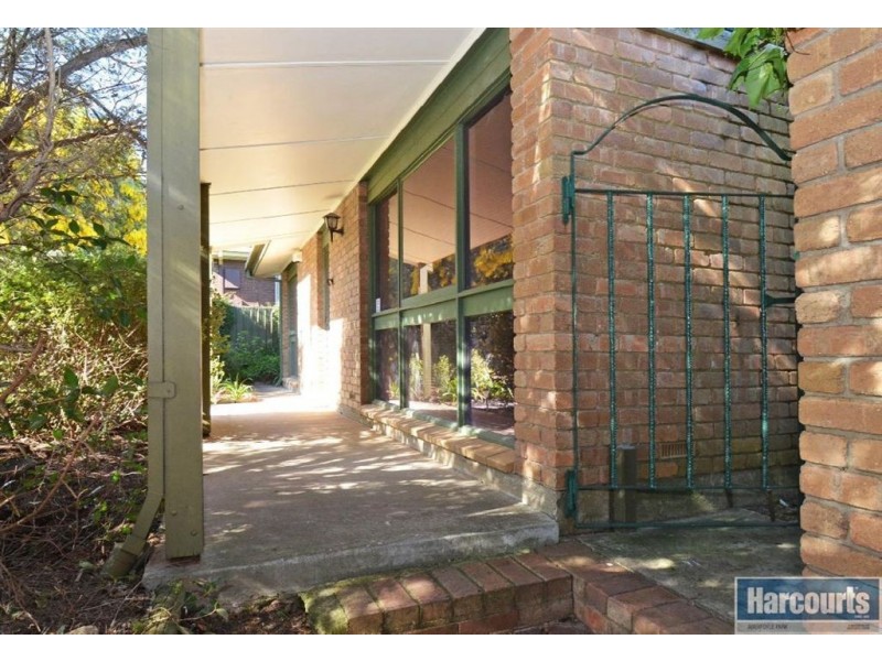 4 Veronica Street, Aberfoyle Park SA 5159