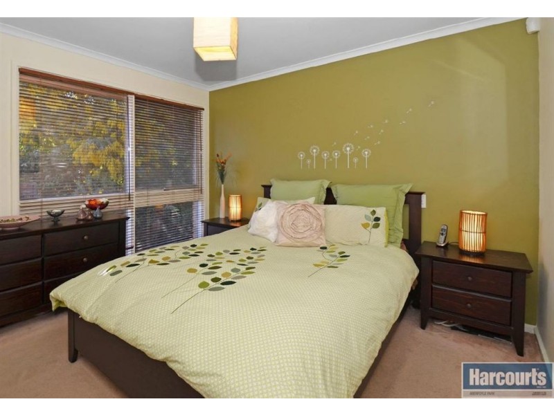 4 Veronica Street, Aberfoyle Park SA 5159