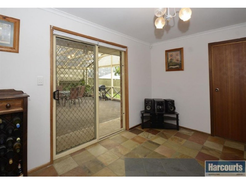 47 Emerald St, Flagstaff Hill SA 5159
