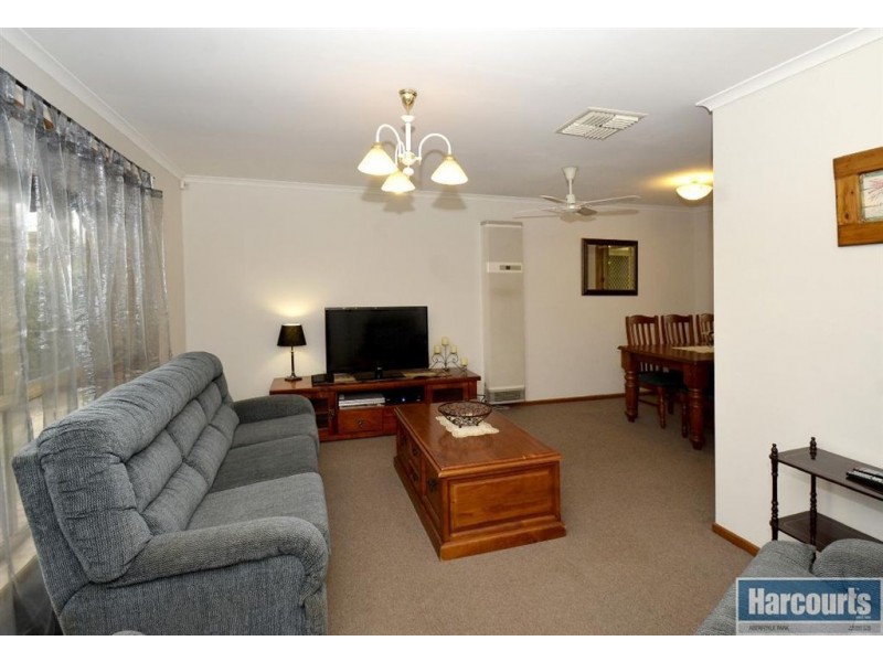 47 Emerald Street, Flagstaff Hill SA 5159