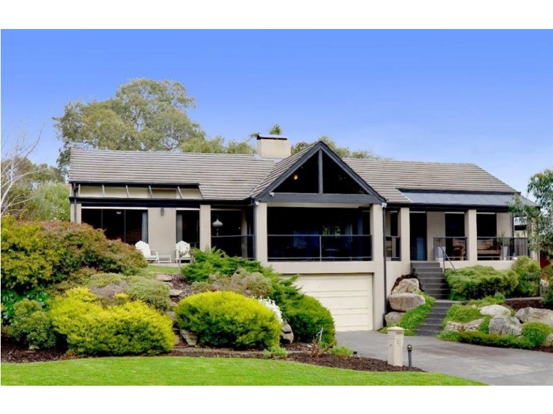 12 Heatherwood Drive, Aberfoyle Park SA 5159