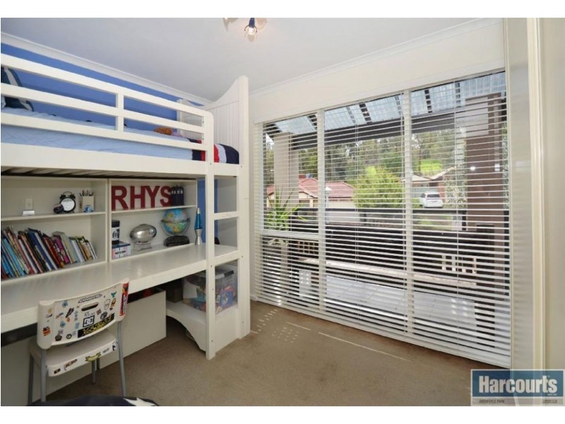 12 Heatherwood Drive, Aberfoyle Park SA 5159