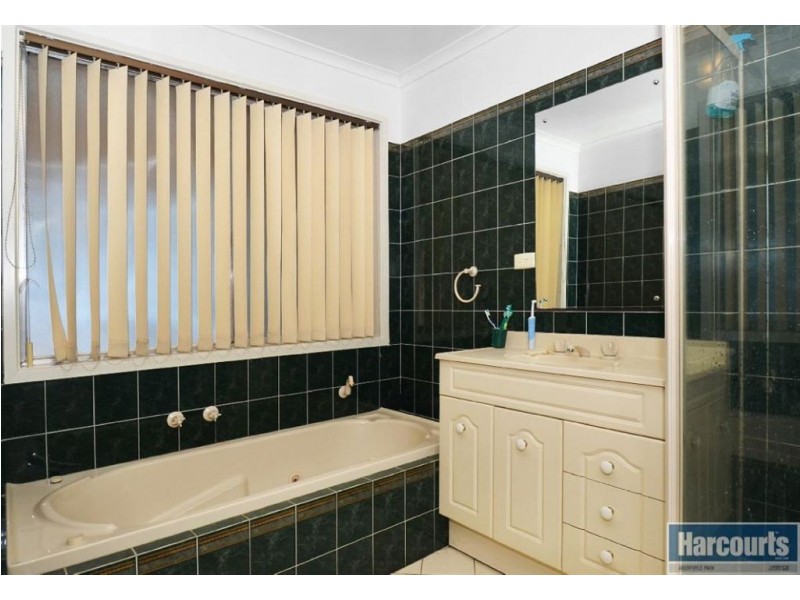 20 Bellaview Road, Flagstaff Hill SA 5159