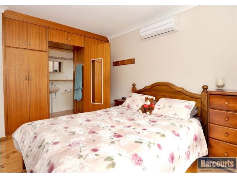 52 Fairlie Drive, Flagstaff Hill SA 5159