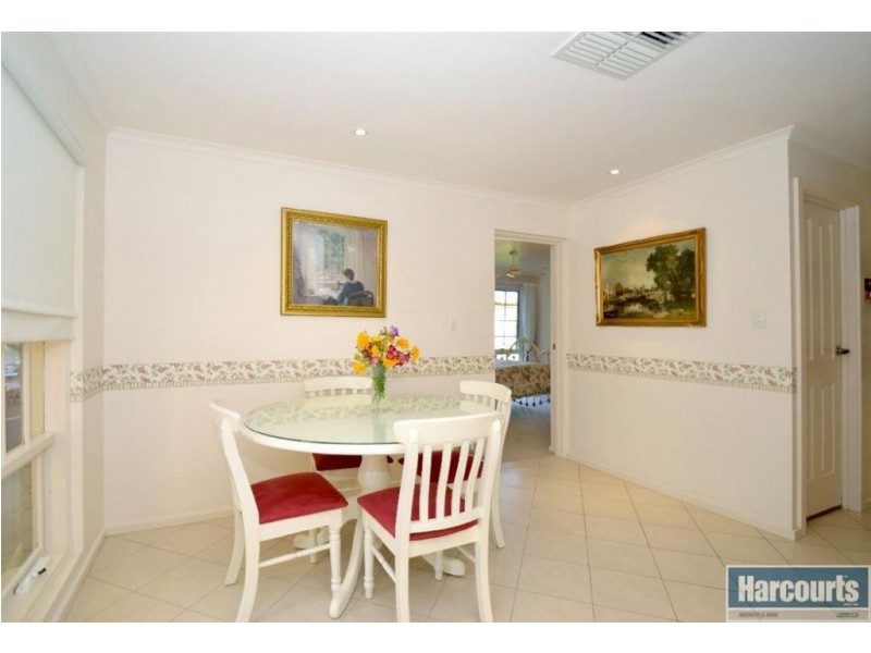 13 Abraxas Court, Aberfoyle Park SA 5159