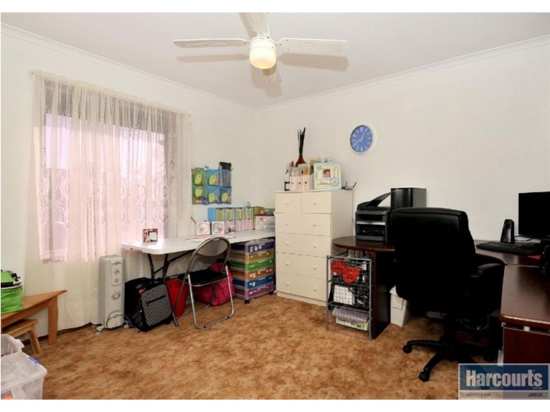 63 Southbound Avenue, Aberfoyle Park SA 5159