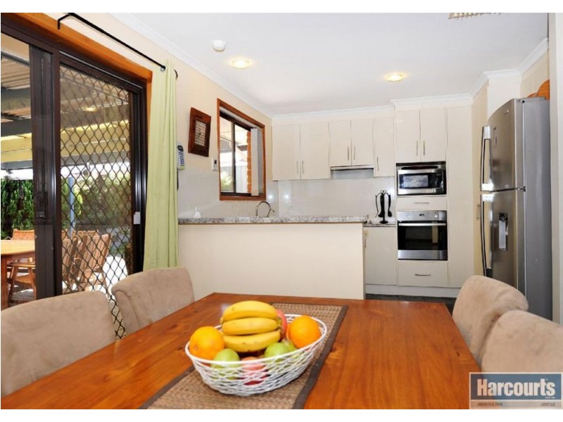 4 Hazelwood Court, Morphett Vale SA 5162