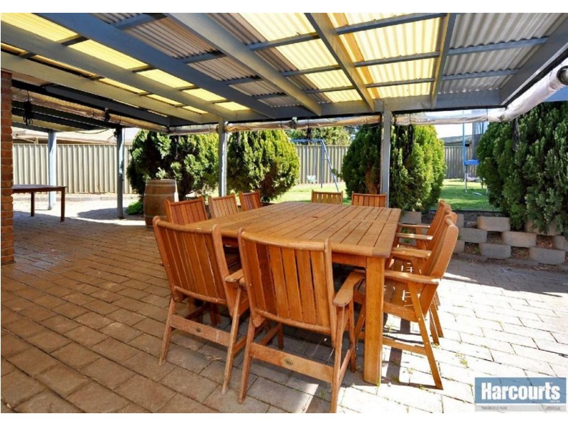 4 Hazelwood Court, Morphett Vale SA 5162