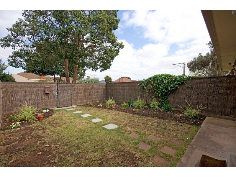 Unit 2, 110 Ashbrook Avenue, Trinity Gardens SA 5068