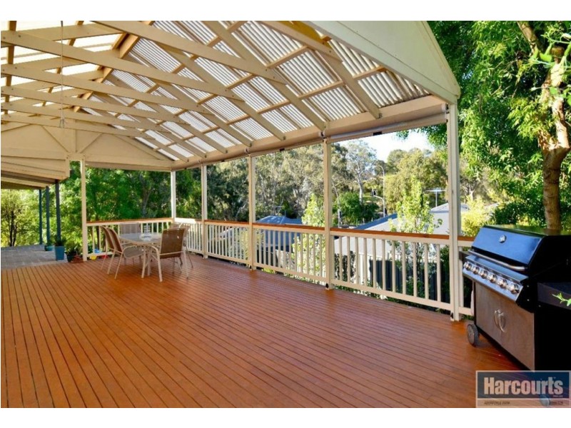 37 Dunalbyn Drive, Aberfoyle Park SA 5159