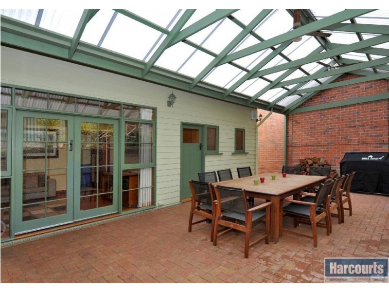 7 Light Road, Coromandel Valley SA 5051