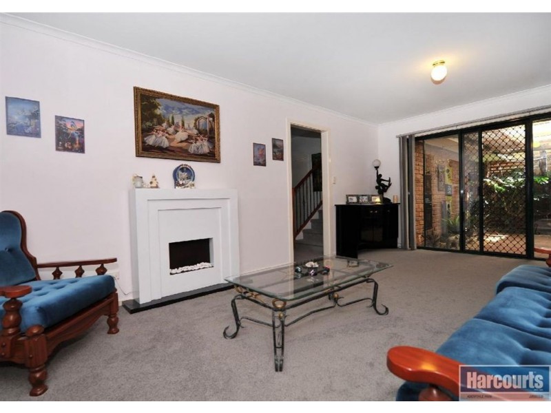23 Dorrien Avenue, Woodcroft SA 5162