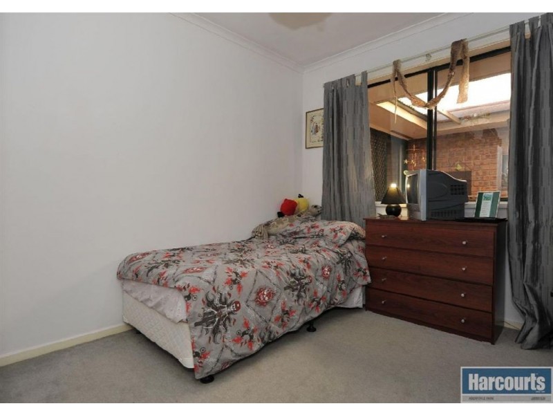 23 Dorrien Avenue, Woodcroft SA 5162