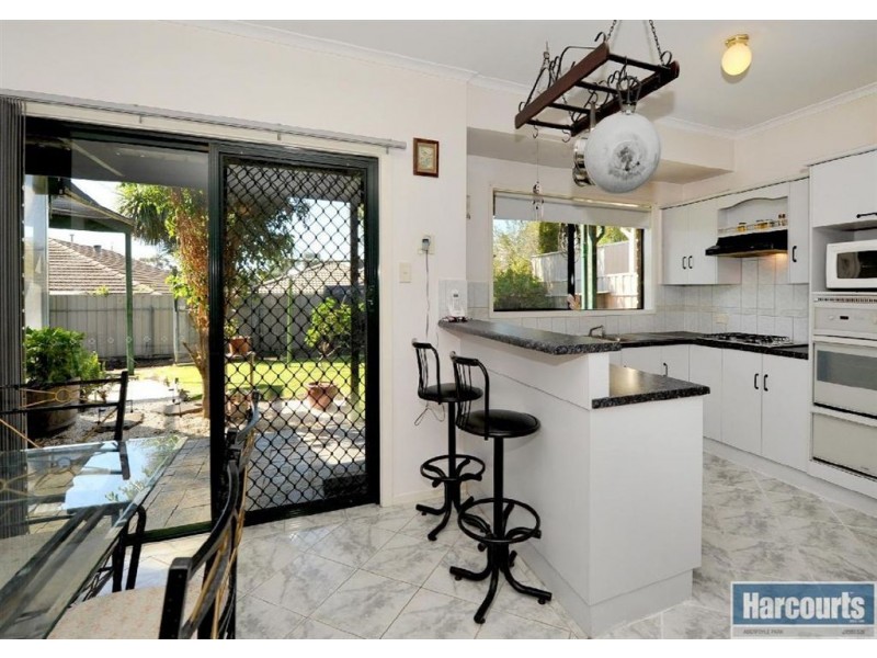 23 Dorrien Avenue, Woodcroft SA 5162