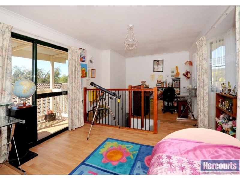 23 Dorrien Avenue, Woodcroft SA 5162