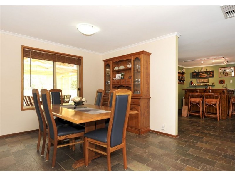 29 Greenfield Rise, Aberfoyle Park SA 5159