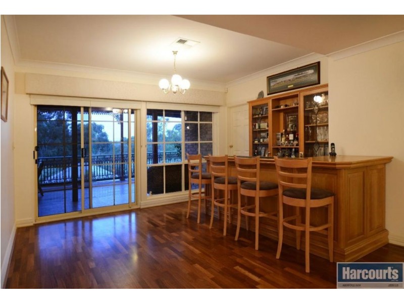 6 Eagle Court, Flagstaff Hill SA 5159