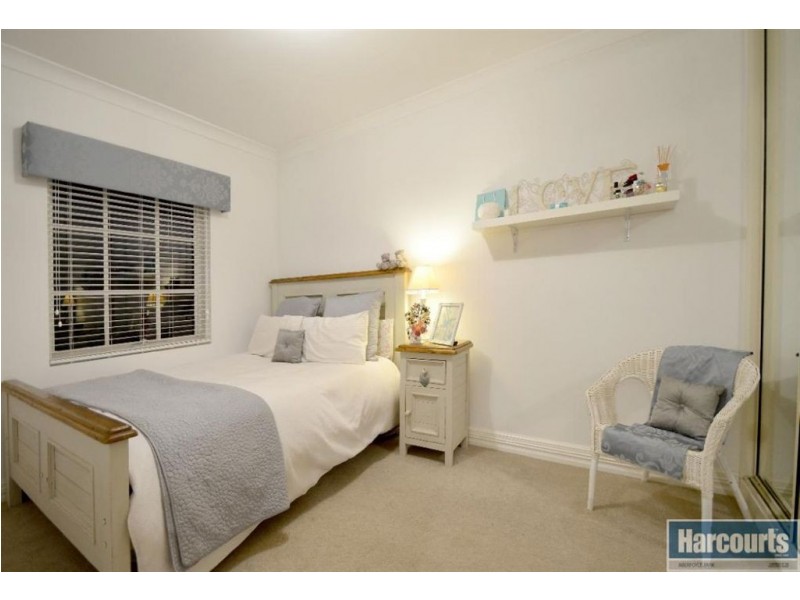 6 Eagle Court, Flagstaff Hill SA 5159