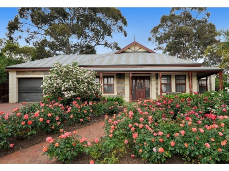 16 Rosella Close, Flagstaff Hill SA 5159