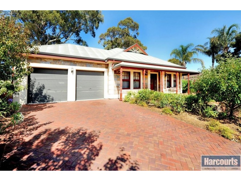 16 Rosella Close, Flagstaff Hill SA 5159