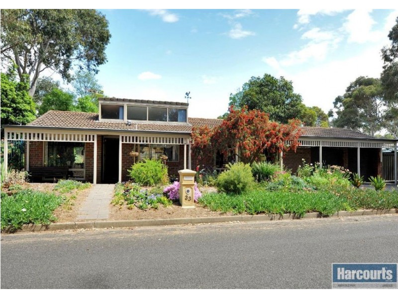 33 Brook Drive, Aberfoyle Park SA 5159