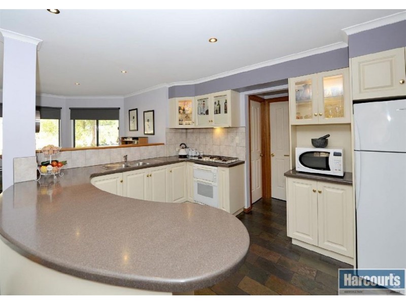 2 Charlson Rise, Happy Valley SA 5159