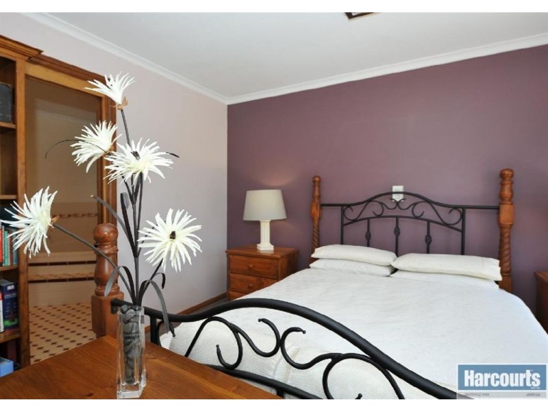 2 Charlson Rise, Happy Valley SA 5159