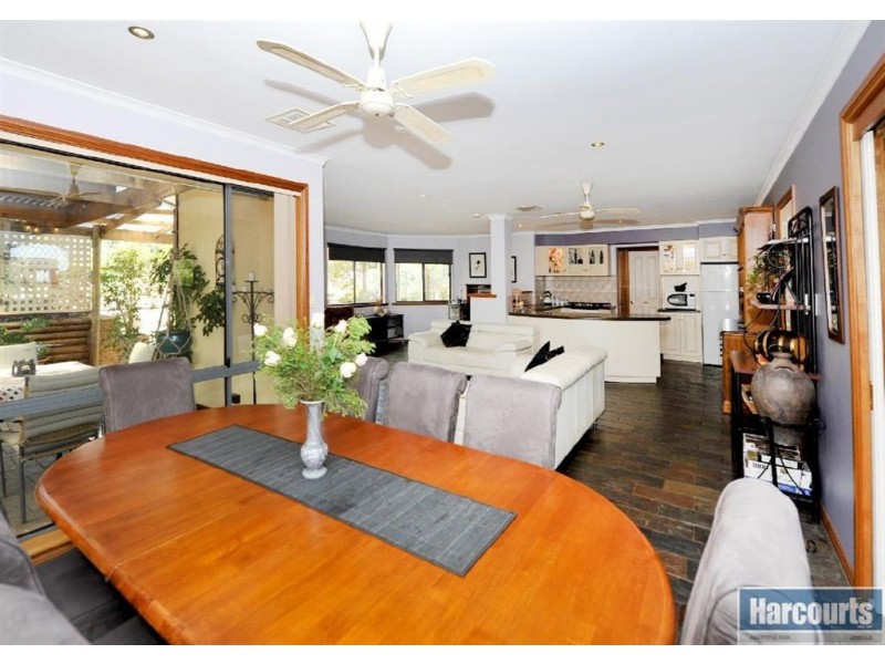 2 Charlson Rise (adj. Chandlers Hill), Happy Valley SA 5159