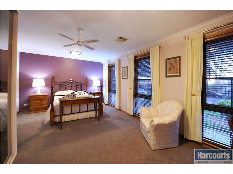 2 Charlson Rise (adj. Chandlers Hill), Happy Valley SA 5159