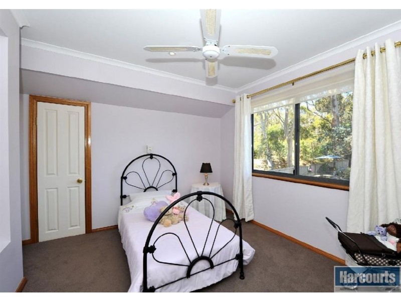 2 Charlson Rise (adj. Chandlers Hill), Happy Valley SA 5159
