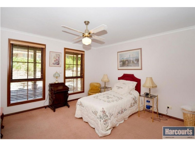 6B Jaimey Grove, Aberfoyle Park SA 5159